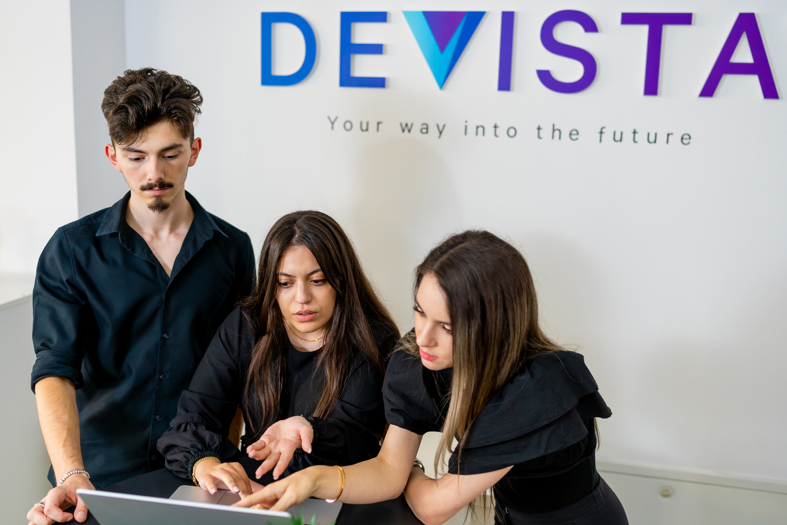 fotograf evenimente corporate București - lansare brand